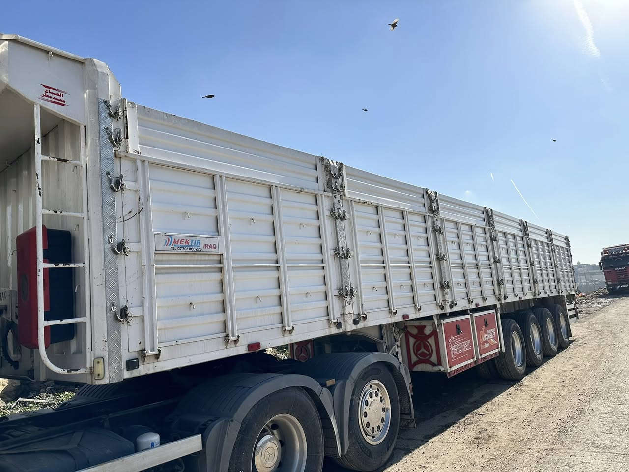 ‏عربانة للبيع تريلا عراق موديل 2025 السعر 225 بدون فصل واربط كتاب حداد￼***********
