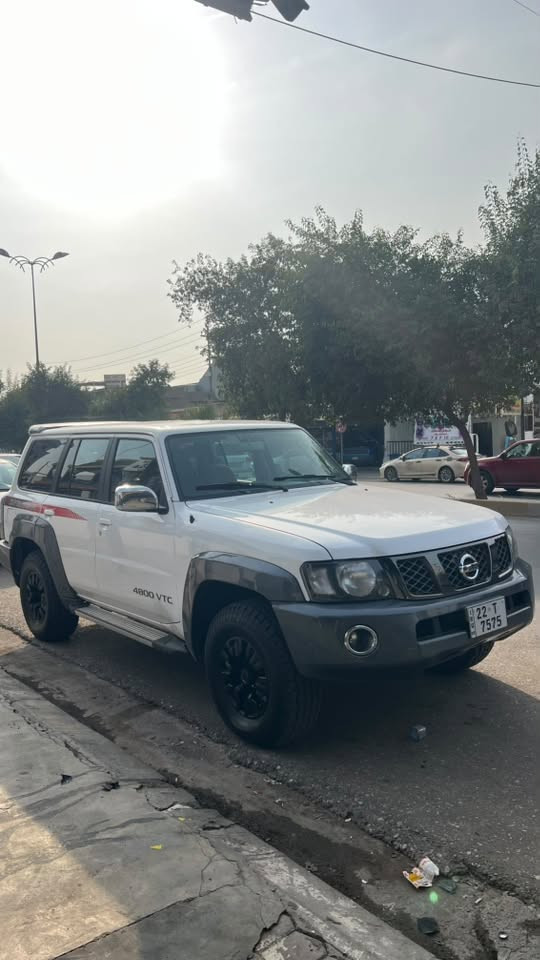 باترۆل ٢٠٠٥
كامل كرايته سوپر سفارى
بستەك بوياغى هەيه سەنەوى نوێ
هه موو شتى به شەرته ٣٣٠ هەزار
رويشتيه
بەسمه و شه غال
مه كينەى ٤.٥ كرايته وه بەس به شەرت هه ردوو لا 
به تانەى تەقييه شانسى به شەرت
نرخ:140$ 
٤ تايەو ويلى نوێ توندو تۆڵە
ژمارەی خاوەنی: ***********
