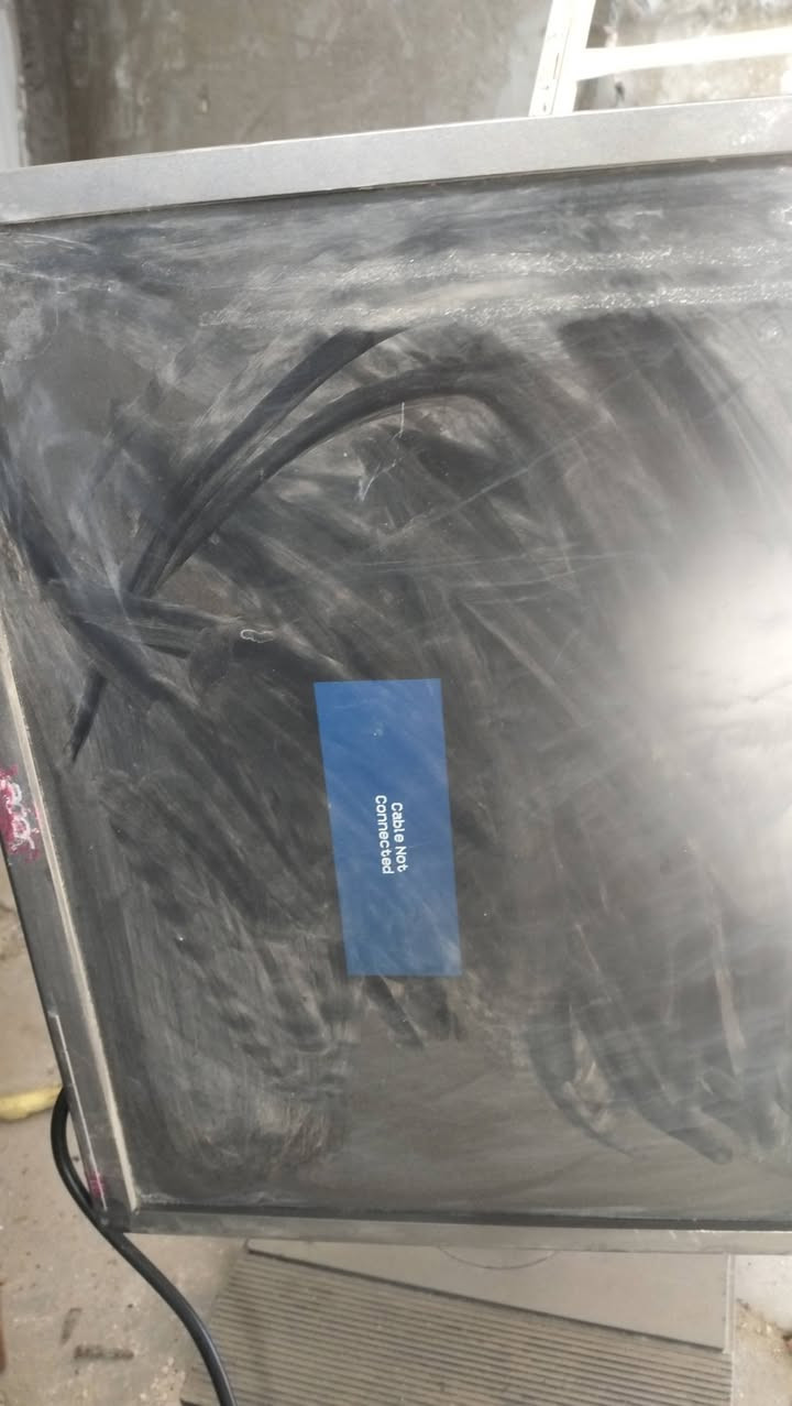 السلام عليكم شاشة حاسبة ماركة ايسر شغالة مية بالمية وما بيها اي مشكلة بس جانت متروكة دقتها 1024×1280 دقتها كلش راقية وبيها اعدادات للسطوح ومودات وبيها تحكمات بأتجاه الشاشة يمين ويسار وفوق وتحت وتصير بالوضع الطولي مثل ما واضح بالصورة بدون كيبل بور الي تفيدة وتخدمة ينطيني بيها سعر مكاني بغداد الشعلة


**إذا كنت صاحب هذا الإعلان وتريد حذفه لأي سبب، رجاءا أرسل رسالة إلى الدعم الفني**