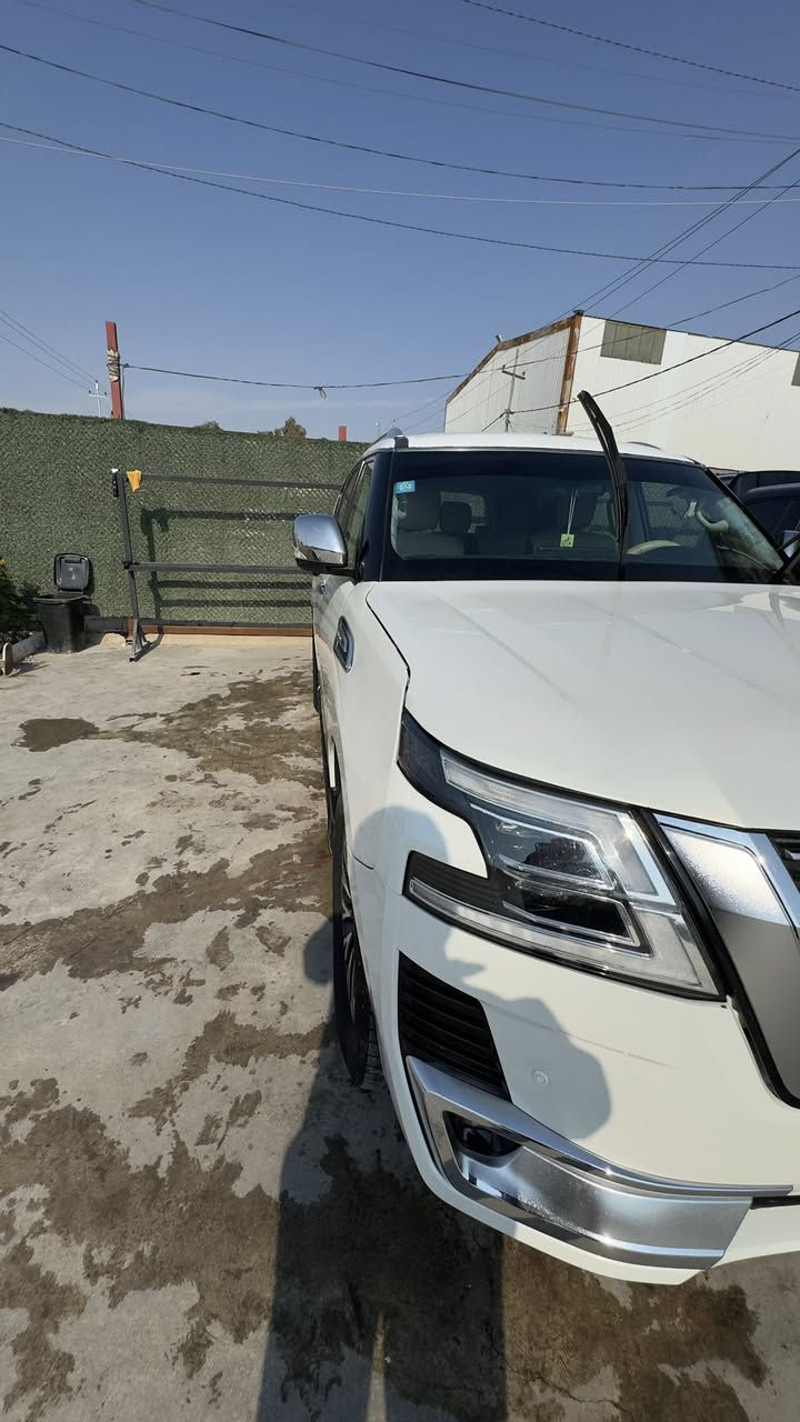 بسم الله الرحمن الرحيم
نيسان باترول 2010 { محدث 2024 } 

صندوك كهرباء / ثلاجة / سلايت والمواصفات البقيه المعروفة 

فئتها { Le } محرك 5700  

السيارة بيها حادث جاملغ يسار وايرباك دركة فقط 
تكشير خفيف في القمارة 

بيها صبغ قطع التحديث + بابين 

السونار مرفق مع الصور 

مكان السيارة الانبار الفلوجة 
السعر ١٩٠ $ وبيها مجال للطيبين 

للاستفسار راسلني على الصفحة او اتصل على الرقم 

***********
