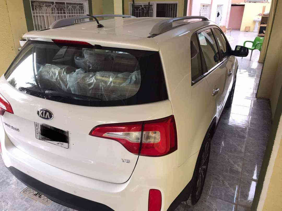 كيا سورنتو خليجي 
رقم الجديد الدولي مشروع وطني 
موديل ١٣ شكل ١٥
لون ابيض 
٦ سلندر ٧ راكب 
فوووول مواصفات ١/١ عدى الفتحة 
كشنات جلد اصلي 
كشنات كهرباء
مري شفط 
حساس امامي وخلفي 
تحكم استيرن فول 
تبريد ابيانو لمس 
تبريد ٣ قطع ثلج 
نظام ايكو 
اضواء ترحيب بليدات 
علامة سورنتو بلدوسة 
كيجات زئبقية 
يدات نيكل اصلي 
اشاير بلمري 
لد امامي وخلفي 
ويل ١٩ كروم 
تخم تاير جديد 
كير ومكينة وصدر وحدادية وتبريد كفالة
السعر  اتصل وتدلل ***********
