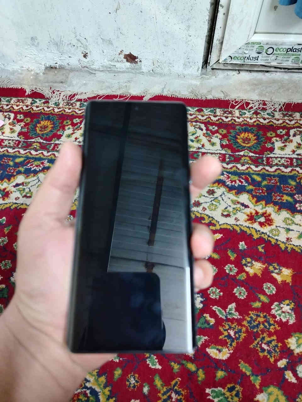 انفنكس زيرو 40 جهاز نظيفه مع ملحقاته الذاكره 512 الجهاز غني عن التعريف نظيف جدا السعر 250 بيه مجال مكاني بغداد الاعظميه ***********
