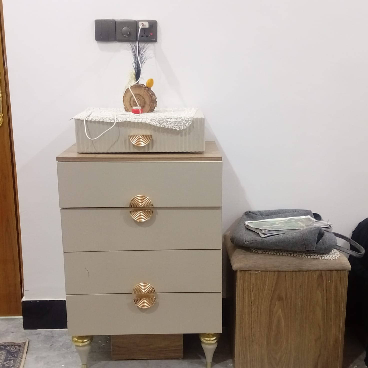 السلام عليكم غرفه نوم جديده 
سعر مليون و300


**إذا كنت صاحب هذا الإعلان وتريد حذفه لأي سبب، رجاءا أرسل رسالة إلى الدعم الفني**