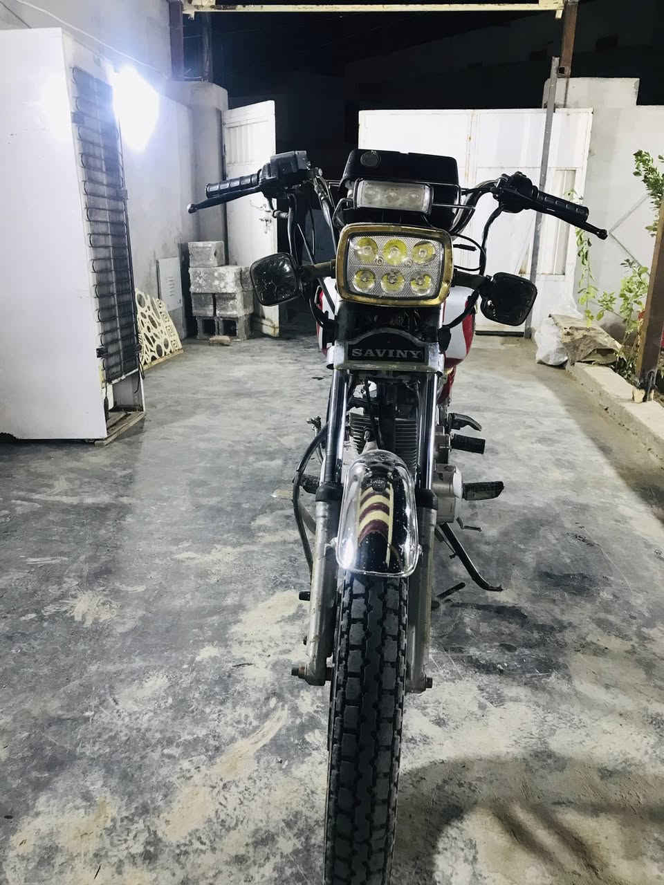 يابة سلام عليكم هاي لدراجة لبيع موديل 19نضافة فول خمسة كير سعرهة 400وبيهة مجال اوراق وياهة لدراجة كلشي ماناقصهة ***********
