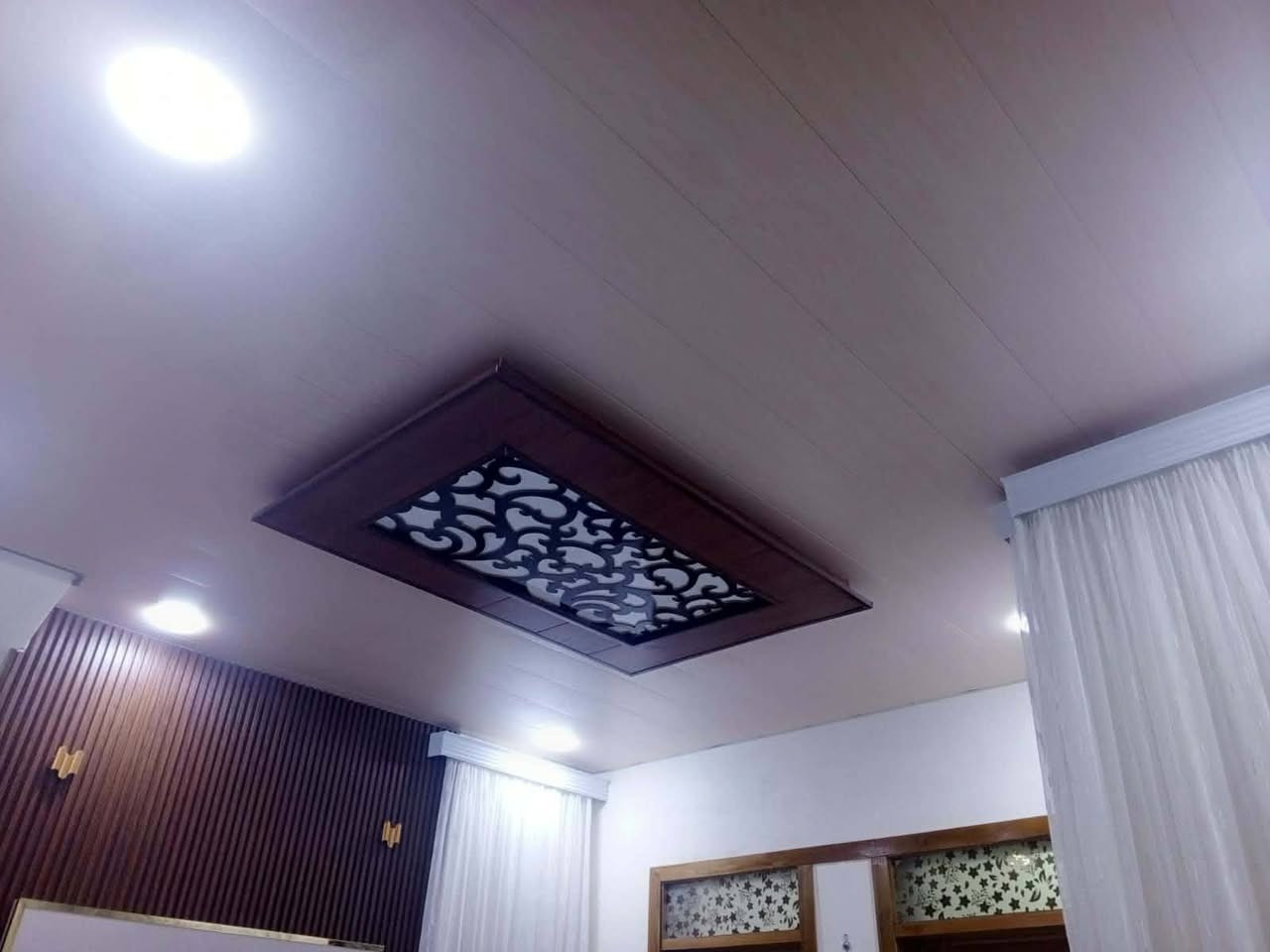 بیع مستعجل
بیت طابو زراعي سند ۲٥
مساحه ۱٥۰
غرفتین 
صالة
استقبال
مطبخ
صحیات داخلي وخارجي
شارع تبلیط، كهرباء، الماء، مولده خط ذهبي
سعر ۸۰ ومجال


**إذا كنت صاحب هذا الإعلان وتريد حذفه لأي سبب، رجاءا أرسل رسالة إلى الدعم الفني**