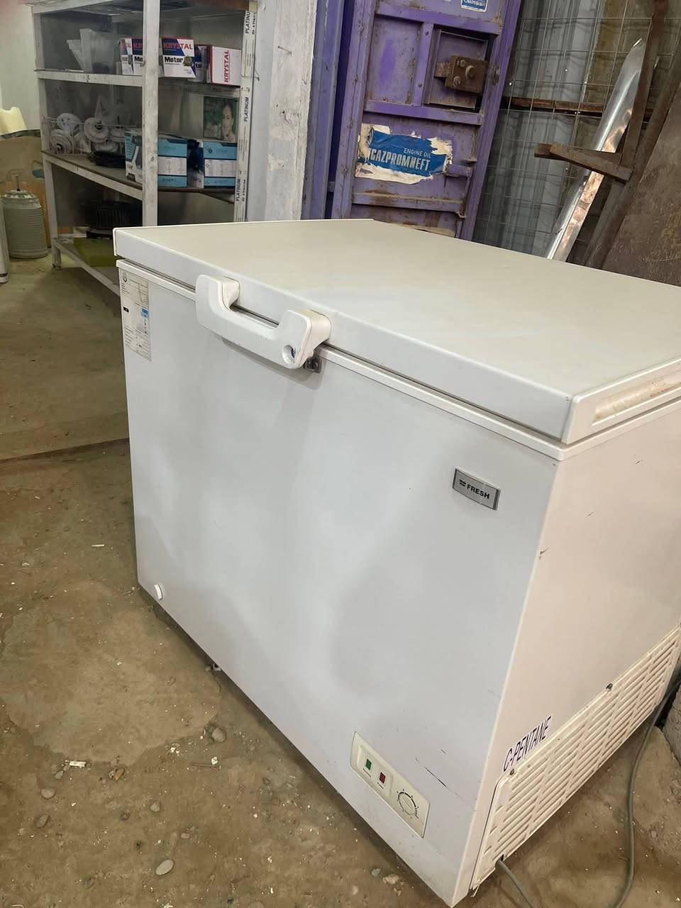 تنصيب وصيانة السبالت 
وصيانة الثلاجات والمجمدات 
وصيانة الغسالات الملابس العادية والاوتماتيك 
وصيانة الغسالات الصحون

بعقوبة العزات قرب اسواق طيبة 
للاستفسار ***********
***********
