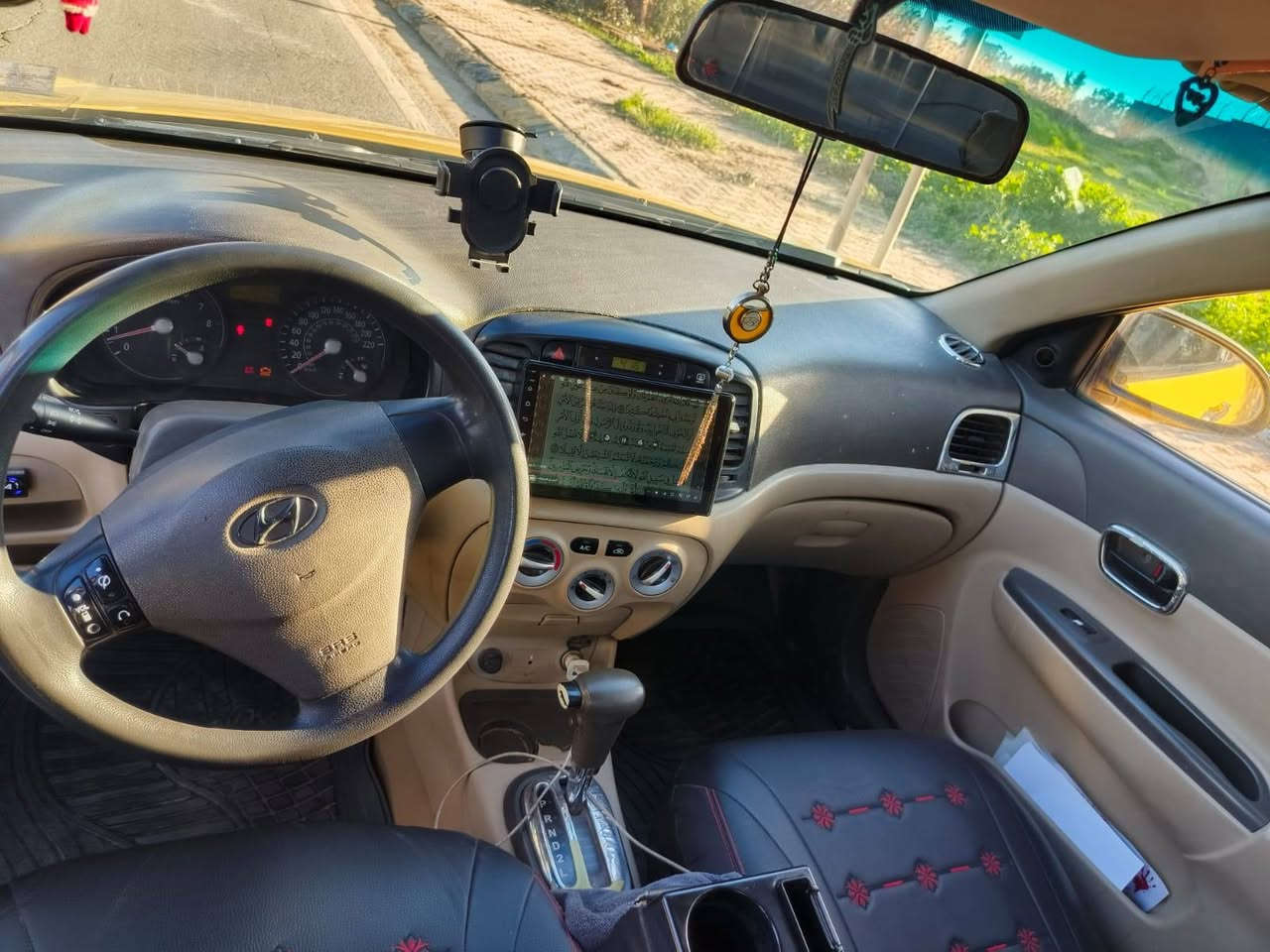 سلام عليكم اكسنت دبدوب مديل 2009
سيارة جاهزة شرط كير ومكينه. وطخم 
سيارة طخم تاير جديد  
شرط تبريد شرط تتفئه 
سيارة منصومه غاز 💯 داخل الضمان شرط بعد مصارلها سنه 
سيارة بسمي مشروع وطني رقم اجنبي دولي  
رقمها 18 بابل   
كاربون بانزين سيارة خير من الله. سعرها 85 

*********** خط واتساب 
***********

هاذا الكورك بس واتساب
