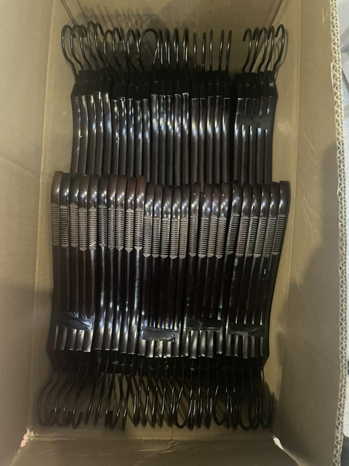 السلام عليكم ورحمة الله وبركاته اخوان عندي ٢١٥ تعلاكه صاج لاستفسار الاتصال ***********
