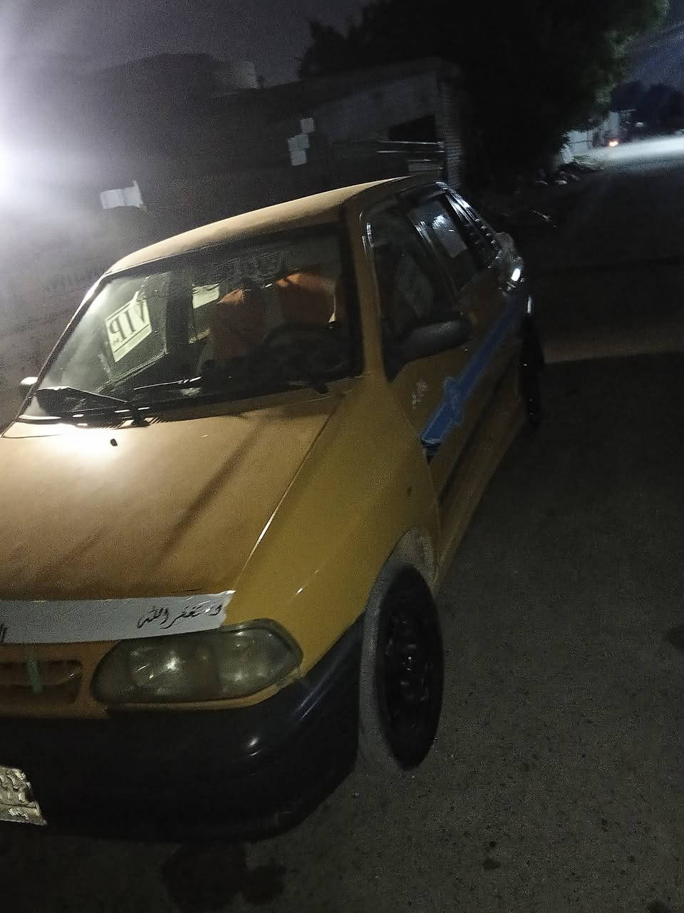 سلام عليكم سياره سايبه للبيع موديل 9 بدون راعي اتكفل من سرقه سياره مكينة كير شغلات  نظيفه ناعمه سعر 11قفل قفل عنوان بغداد زعفرانيه 
***********
