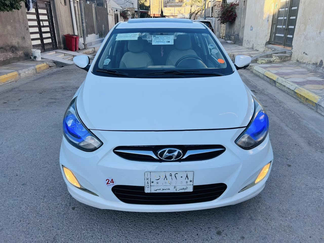 اللهم صل على محمد وال محمد 
السلام عليكم ورحمة الله وبركاته 
اكسنت 2015 خليجي فول مواصفات رقم بصره تحويل مشروع وطني باسم ولد صديقي بالناصريه سنويه لغايه 2028 محرك 1600 دووش مامفتوح شرط ماشيه 187 ألف السياره بيه تبديل الجاملغ الامامي الايسر بدون اي ضرر والباقي مكفول من الصبغ والتبديل والفتح جاهزه السياره من كلشي مكينه وكير شرط الفحص حداديه ١٠٠/١٠٠ تبريد ثلج تخم تاير جديد مواصفات فتحه سلايد روف شاشه ايباد كامره دواره دواخل بيجي تحكم بالستيرن اشاره بالمرايه دسك امامي وخلفي ويل كب ،…مكان السياره الناصرية السعر 97 للاستفسار ***********
