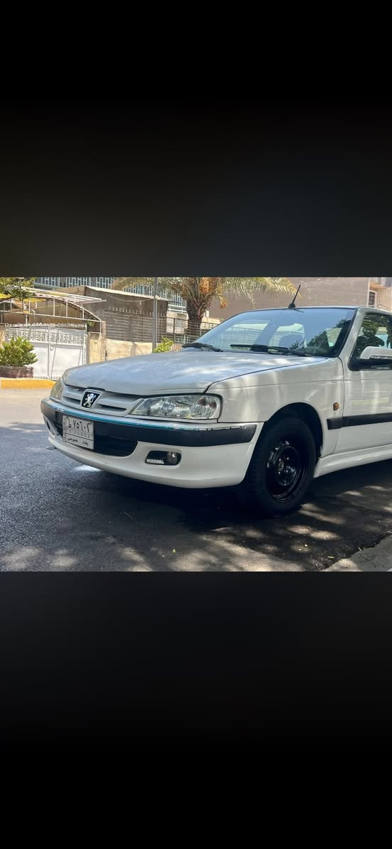 السلام عليكم 
بيجو بارص 18 اوتوماتيك بلادي بلادي بلادي مكينه 2000 فرنسي بلادي
بيها قطعتين جاملغ خلفي صبغ وامامي مبدل
وبيها منضومه غاز
السياره بيها ملاحضات بسيطه
رايدها ب 65 عليها 5 ورقات يوكعن من سعرها
***********
مدينه الصدر
