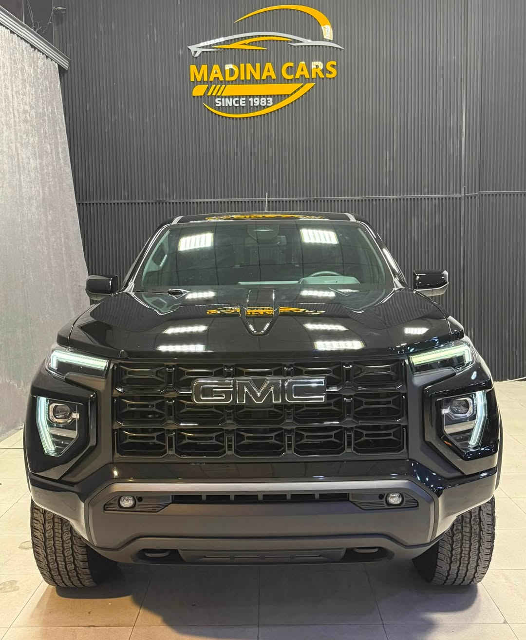 GMC Canyon
2024 Elevation 
4i - 2.7T - 4x2

بسمە و شغال
شاشە گەورە
لایت لید
بگ لایت لید
کوشینات جلد و کهرابایی
کوشینات هیتر
سوکان هیتر
گیج الکترونی
رادار خلفی و ئمامی
ئوتو ستوب
باب طویل
بودی قصیر
ویل ٢٠

37.000 mile 
3 قطعە صبغ
سعر 280 ورقە

معرض ( مەدینە ) اربیل شارع ١٠٠م
***********
***********
