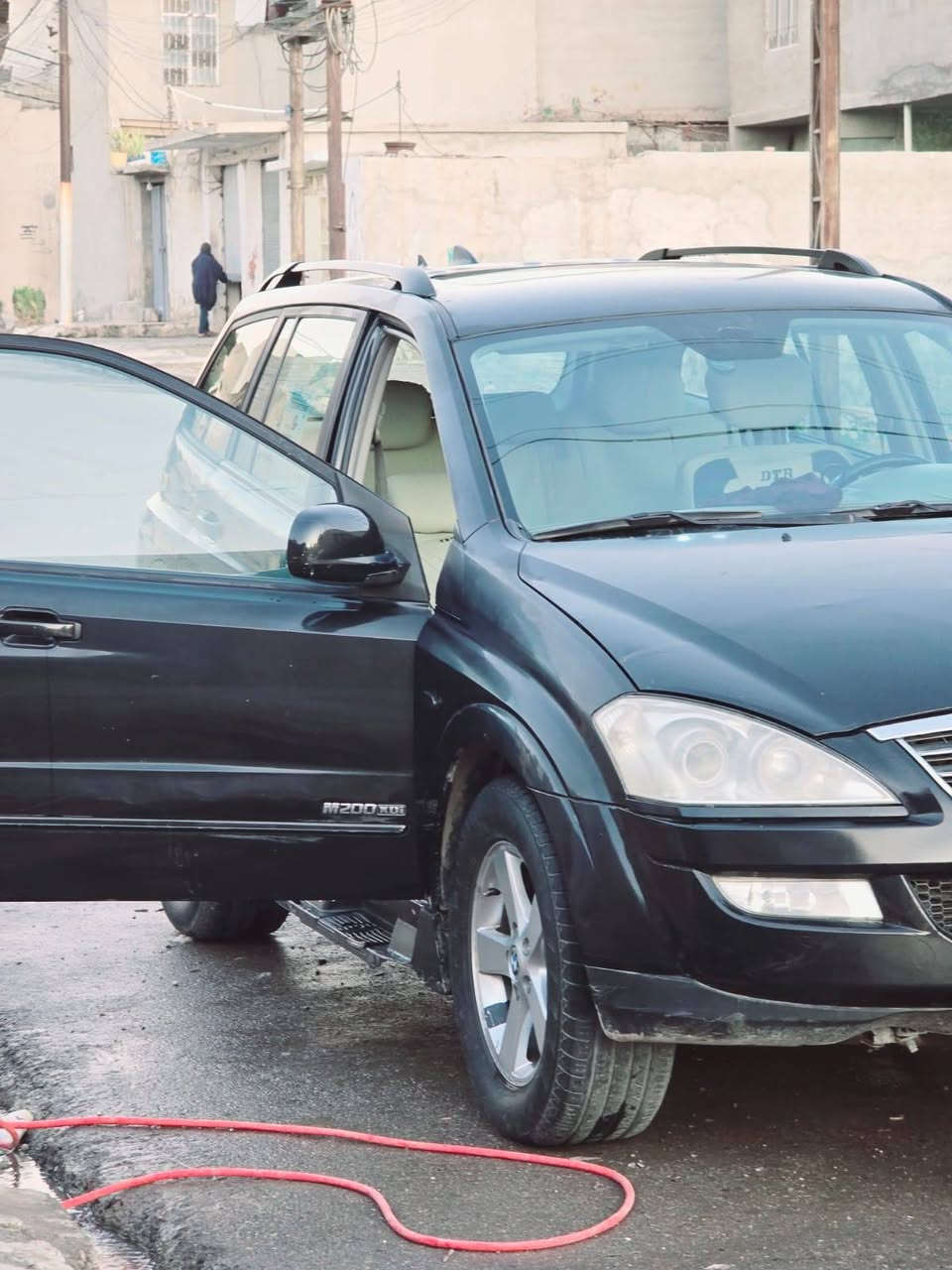 سياره سانك يونك كيرون  موديل 2011.  كير او محرك بطه VVT ڤي ڤي تي الضرر جاملق او شبر بل باب فقط او البوند اعتقد رش فقط هوه ما بي شي بس اعتقد مرشوش جماليه فقط المحرك او الكير ماشاء الله شرط لا صرف لا نفخ شرط التحويل كشنات كهربأي او هيتر بل كشنات كلها شقاله تبريد چان ثلج بس بدلت الأذن مال كمبريسر وراح الغاز يعني بس غاز شرط بس غاز هورن جرجر عالي اصلي لايت زينون حته حساس كزوز شغال سياره مال جناي السعر 90 وترهم مقدمه زينا اذا مو شراي لا تبزعني


**إذا كنت صاحب هذا الإعلان وتريد حذفه لأي سبب، رجاءا أرسل رسالة إلى الدعم الفني**