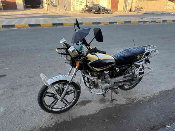 السلام عليكم ..
• سيفان 2023  🏍️

• دشبول الكتروني 📟

• ويل سن الذيب جديد شرط ما بيهن عواج او فطر 🛞

•كهربائيات ومسجل ونشرات كامله ما بيها اي نقص 🚨

• المحرك مفتوح وبي بداية تبخير قليل حيل 

• مكاني بيجي 📍

• السعر المطلوب 550 وبي مجال شي قليل 💵
هـ ***********
***********
