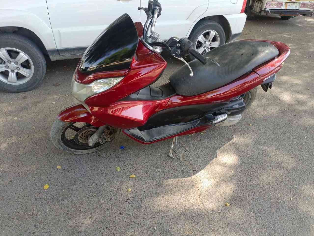 الجيل الأول PCX تفاصيل خاص واتساب ***********
