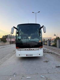 باص سيوف ١٧ للبيع مكينه ٨  كير جوك  تبريد زعانف  ٥٨ نفر  موديل ٢٠٠١ ال...
