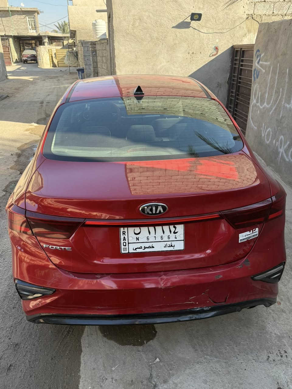 السلام عليكم فورتي للبيع 2020 سياره نص فول سياره حادثه موجود بل منشور سياره سعره ١٣٥وبيه مجال حك الجيه والسياره بيه ملاحظات صايره بيه بل عراق هذا رقمي ‭٠٧٨٦ ٩٣٥ ٦٤١٢‬ العنوان بغداد
