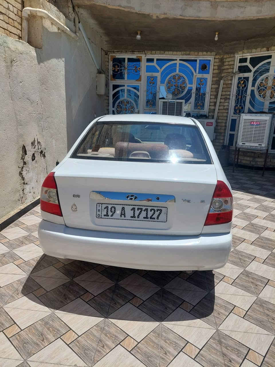 فيرنا ٢٠١٢ كير عادي رقم كربلاء سيارة بأسمي هزه غير منتهيه سيارة هسه طالعه من تجفيت والله شتغلتها درجه اولى قائمه المشتريات موجوده سيارة اول مره ينفتح محركها ونكص سلندر عشره سياره جاهزه على اخر حبايه كلشي بيها شغال تخم تاير تبريد ثلج صدر جديد غرفه جدا نظيفه السيارة مصبوغه عام من اول ماشتريتها صبغتها صح قديمه بس سياره حلوه واحلى من الصوره شراي يتصل غير متواجد على الفيس المكان بابل الإسكندرية
السعر ٦٣ بيها مجال بسيط 
***********
***********
فيرنا ٢٠١٢ كير عادي رقم كربلاء سيارة بأسمي هزه غير منتهيه سيارة هسه طالعه من تجفيت والله شتغلتها درجه اولى قائمه المشتريات موجوده سيارة اول مره ينفتح محركها ونكص سلندر عشره سياره جاهزه على اخر حبايه كلشي بيها شغال تخم تاير تبريد ثلج صدر جديد غرفه جدا نظيفه السيارة مصبوغه عام من اول ماشتريتها صبغتها صح قديمه بس سياره حلوه واحلى من الصوره شراي يتصل غير متواجد على الفيس المكان بابل الإسكندرية
