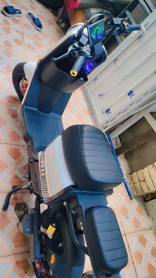 السلام عليكم ، دراجة R11 موديل 2026  أستخدام 3 اشهر ماخذها ب 750 جديد كلش تجي تفحصها وتفحص بطاريات وين ماكان اروح وياك قفلها 450 كلش مابيها مجال بسعر ال R9 مستعجل ومحتاجه فلوسها والله البصرة, العراق


**إذا كنت صاحب هذا الإعلان وتريد حذفه لأي سبب، رجاءا أرسل رسالة إلى الدعم الفني**