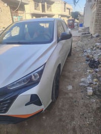 شاين  اي 30 موديل 24 ماشيه 27 الف  اب 13500 مليون بيه مجال قليل  جمالغ...