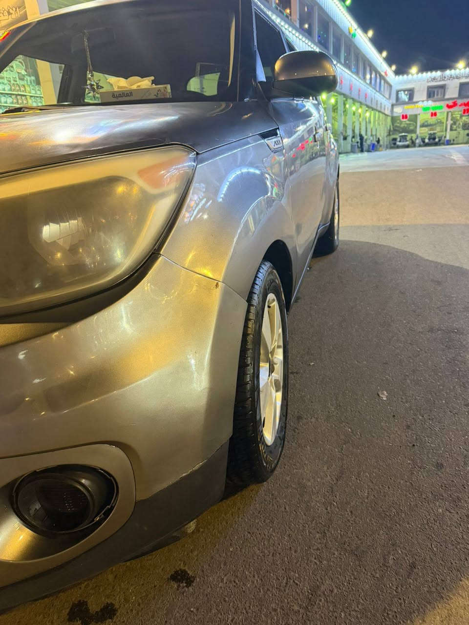 السلام عليكم 
كيا صول موديل 2019 رقم بصره  وارد امريكي مكينه 1600 GDI 
حادثها الجاملق الامامي الأيسر وباب السائق فقط حادث جدا بسيط بدون دواخل.
 مواصفات معروفه
 سياره جاهزه من كلشي ما بيها اي نقص تبريد تدفئه حداده تخم تاير 
ماشيه 50 

العنوان البصرة 

***********
