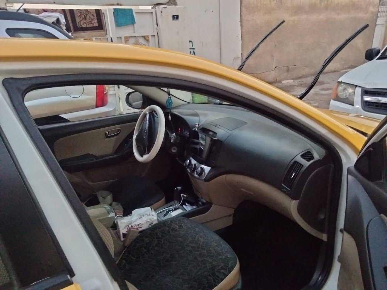 السلام عليكم النترا موديل 2011 للبيع مكينه 2000 دوش سعر 110 بيها مجال بسيط للاستفسار الاتصال. ‏‪ 0770 422 7980‬‏
