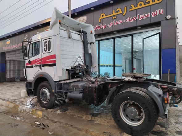 السلام عليكم للبيع كرواتي موديل ٩٥ سياره جديده مكفوله من كلشي مضروبه باج بطن سبرنك مربوطه نساف ٣ محاور سنويه ما صاقطه السعر ٢١٠ ورقه مكان السياره فلوجه *********** أثير ***********
