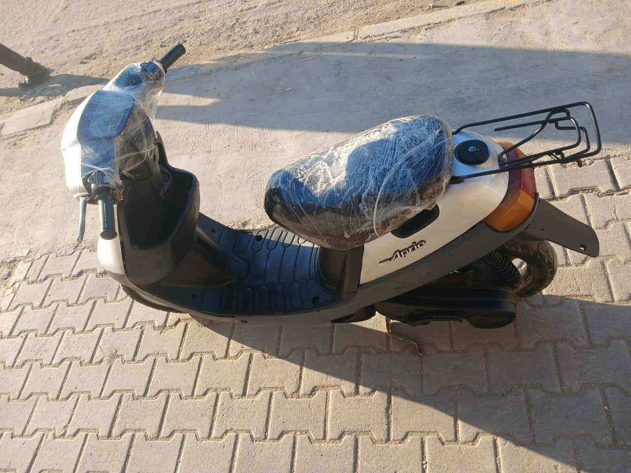 سلام عليكم بطه للبيع
دراجه حلوه ونضيفه 
شاصي مكفول 
حلوه كهربايات شغاله 
سعر ٢٥٠
***********
مكاني مقابل كراج الموحد
مكلف بنشر
