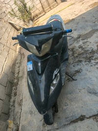 دراجه ثعلب للبيع  بس دراجه متروكه  تاخذ حديد