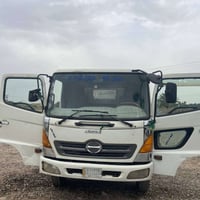 هينو • قلاب • ٢٠٠٤