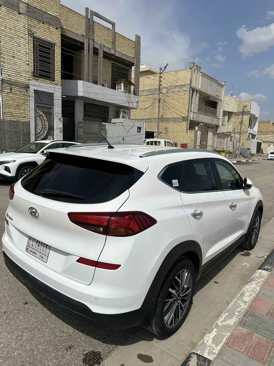 توسان 2019 خليجي
الموصفات 👇 بحالة الوكاله 🔥 داخل صاج
.

✅. رقم بغداد تحويل مباشر من المالك سكن كربلاء

✅. بصمه تحكم مقود 

✅.سلايد روف 

✅.اشاره بالمري 

✅. شاشه كبيره 

✅. مري قلاب 

✅.كشن  كهربائي جهتين بقلاوه جلد 

✅.هاند بريك رجل 

✅. ويل كروم .

✅. تدفئه تبريد 

✅.قطعتين تبريد 

✅.عدد بصمتين 

✅.حداديه صدر جاهز شرط 

✅.عداد الكيلو متر 124 الف 

✅.نظام  متعدد القياده  • ECO / Sport / NormeL 

🔥السياره كفاله عامه من الصبغ والضربه والتعديل فقط بارد جدآ بصيط شبر مواكثر بالباب العبري  شرط السونار 👌

السعر 195 $ قابل للاتفاوض 

للاستفسار 📌***********

📍العنوان : كربلاء المقدسه
