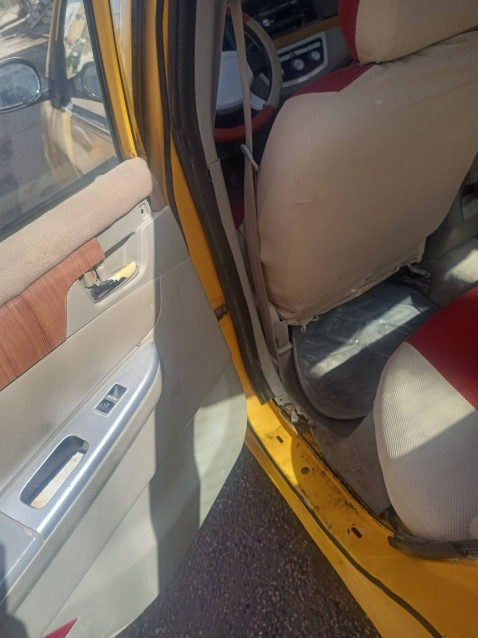 سلام عليكم نيفان للبيع 2011
سنويه 2030مصفره من كلشي سعر 25
مكانه ديوانيه مداورة ثاني يوم 
***********
