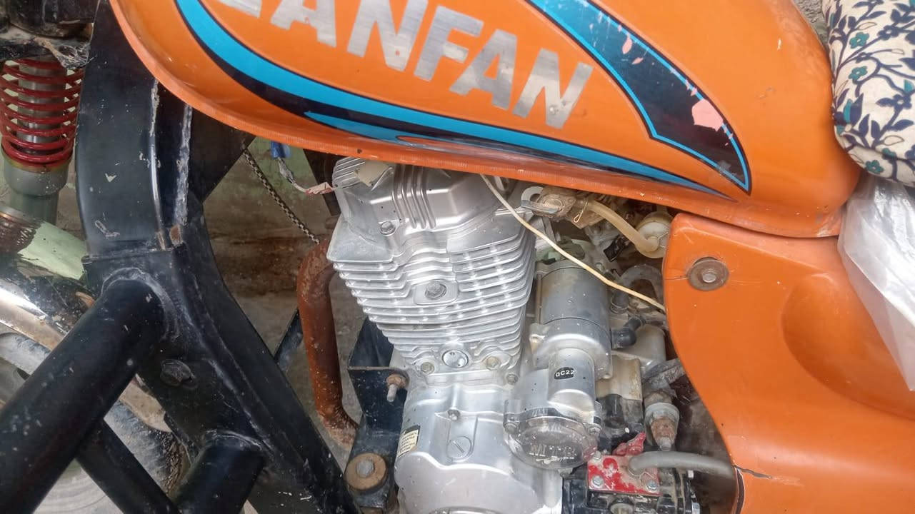 سلام عليكم ستوته للبيع الشراي يتصل على هاذ الرقم ***********
