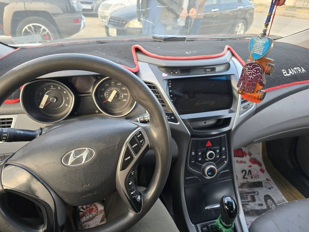 السلام عليكم
النترا وارد امريكي موديل 2014
حادثه جاملغ وباب جهة السايق
مكينه كير خير من الله مكينة 1800 دوش
ايرباكات سليمه
سعر 118$ وبيه مجال
*********** الفلوجة, الأنبار
