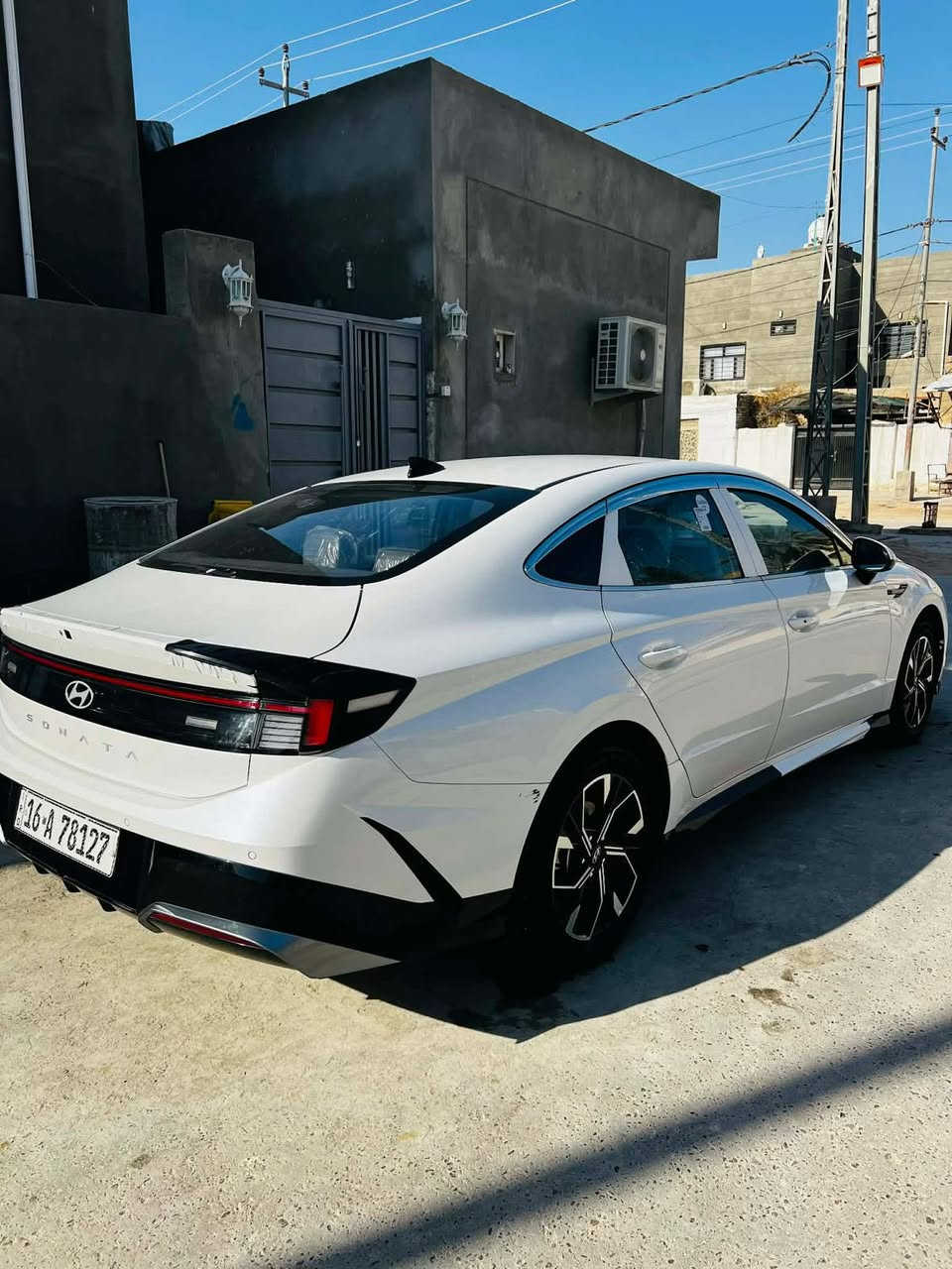 السلام عليكم 
سوناتا الشكل الجديد 2025
كفاله عامه 
فول مواصفات عدا البنراما 
اصل غاز 
رقم شهداء 
مكانها الديوانيه 
للاستفسار(***********)
