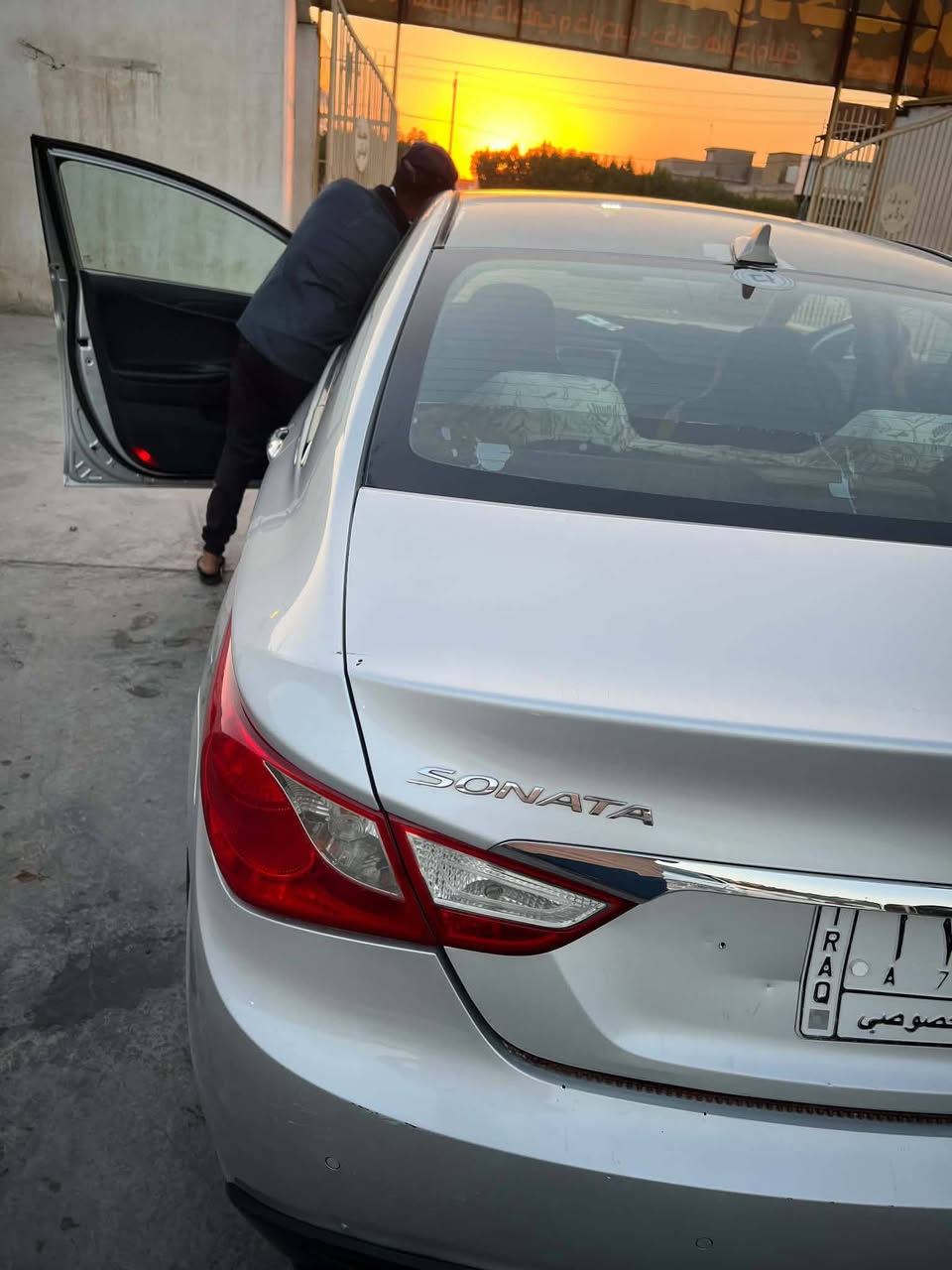 السلام عليكم سياره سوناتا موديل 2105 شكل ل14 وارد كوري محرك 2000 بسمي بيه فقط جراد مكفوله من الصبغ والظربه بيع مستعجل لظروف خاصه بابل الحمزه الغربي *********** اتصل غير متواجد عل الفيس سعر 90 رقم بابل الماني
