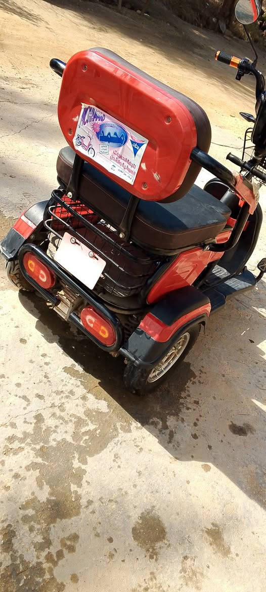 دراجه شحن نضيفه مستعمله ٦ اشهر بسعر ٨٥٠ الف وبيه مجال للاستفسار ***********
