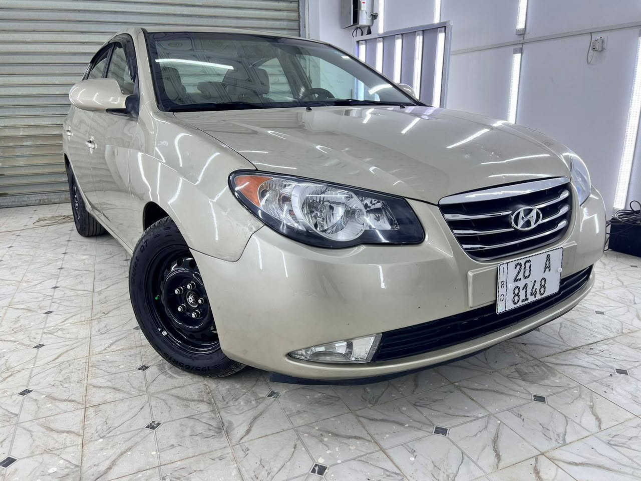 السلام عليكم
النترا 2010 وارد امريكي مكينة 2000
رقم ديالى انكليزي باسمي هزه جديده تحويل مباشر
كير مكينة مكفولات شواصي تكم مكفولات 
بدون دواخل
السعر100 وبيها مجال شي بسيط 
***********
