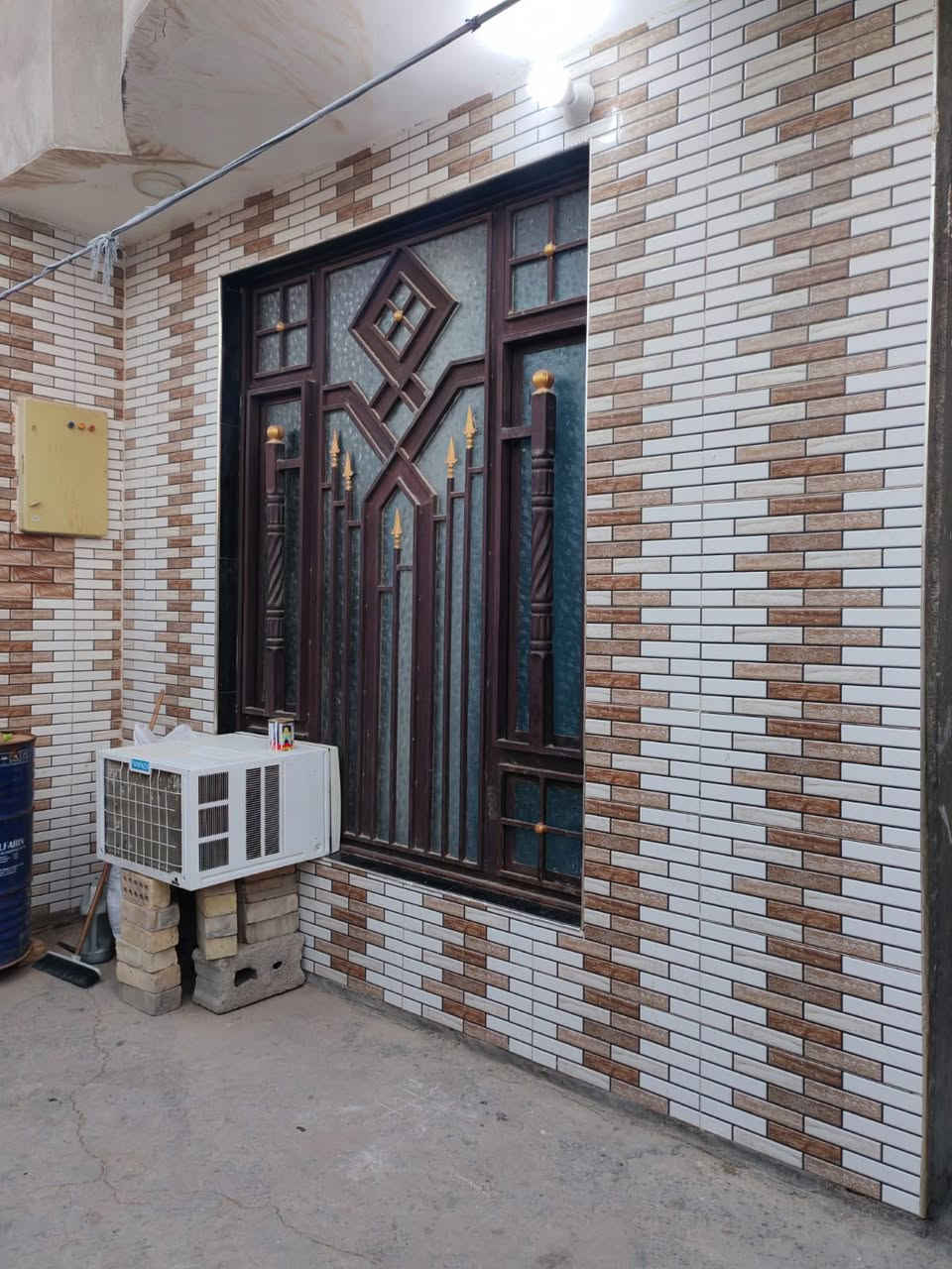 السلام عليكم 
دار للبيع خلف محطه الوقود الحفريه الحكوميه مساحه 150م 
بيت جاهز 
***********
***********
