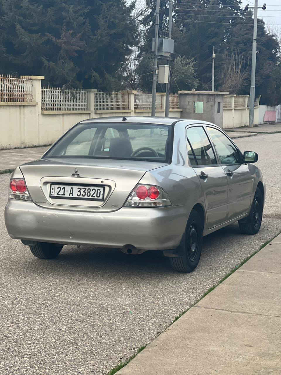 لانسەر مۆدیل 2007 گیڕئوتوماتیک مەکینە بجوک چوارجام کارەبایی سویچ کۆنترۆڵ ئاوینە کارەبایی ڕەقەم سلیمانی سەنەوی ڕەقەمی تازەیە 129000هەزاری حەقیقی ڕۆشتووە یەک دەستە گێڕومەکینەی نەکراوەتەوە نمونەیە لەجوانیا دەعمو لێدراوی نیە سێ پارجەی بۆیاخی ئەوروپایە بی مەعجوم بی ناوگرتن 
سعری 73گەڵاو مجال شوێن هەڵەبجەی تازە 
***********
*********** دار بنديهكان, السليمانية
