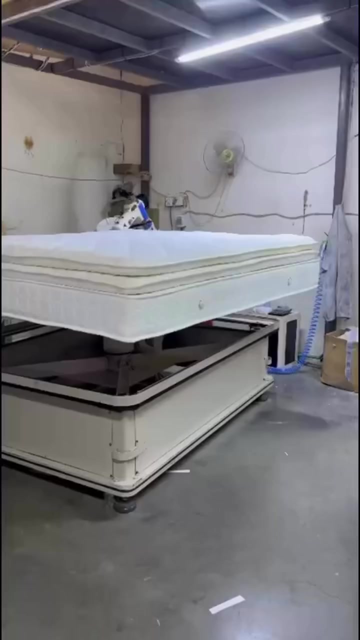 صباح الخير متابعينه الكرام 
من الصباح الباكر💪🏻⏱️
من مجرد مواد أولية إلى قطعة فنية مريحة! 😍
شوفوا النتيجةالنهائيه لدوشك(Five star)
المكون من عده طبقات لتناسب احتياجاتكم 
من توزيع الضغط من الطبقات الطبيه ومن لاقمشه الفاخره ذات التنجيد العالي واكيد بضمان5سنوات 

متوفر بكافه القياسات ولاحجام 
ومتوفر ايضاًً جمله ومفرد لأصحاب المحلات 
التجاريه 
للستفسار مراسله الصفحه أو زياره موقعنه الكائن
📍ساحه عدن نزله الجسر قرب سكه القطار

"الراحة الحقيقية تبدأ مع الجود💪🏻.. ✨


**إذا كنت صاحب هذا الإعلان وتريد حذفه لأي سبب، رجاءا أرسل رسالة إلى الدعم الفني**