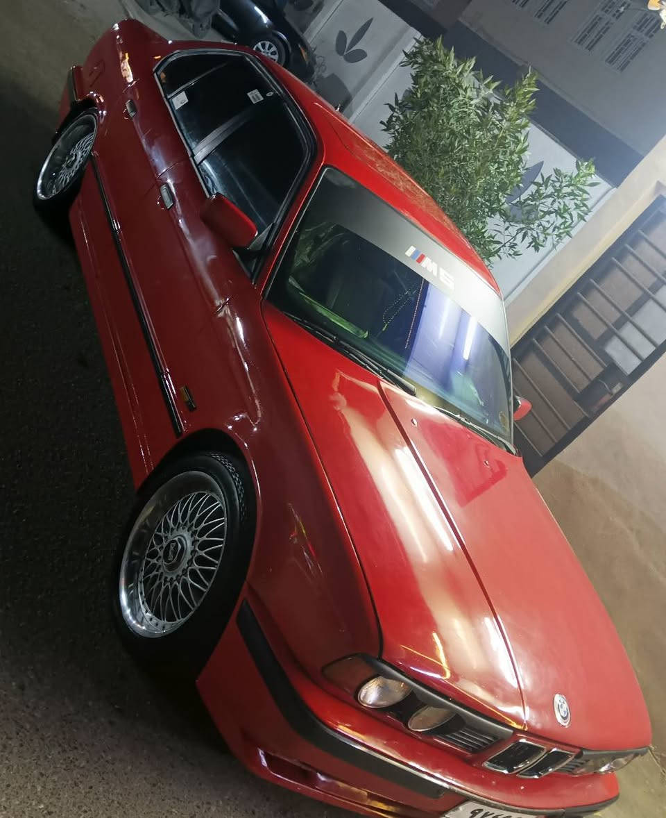 السيارة حلوه بيها نواقص بسيطة سعر 49وبيها مجال  للبيع فقط رقم اربيل سنوية صغيرة صار سنتين من ساقطه ***********-----***********
.سلام عليكم عنواني بغداد اليرموك او حي الجامعة للبيع او مراوس
للبيع او مراوس   سعر 49وبيها مجال بسيط  وسيارة نصبه احلى من صور واني خادمك 
***********
بي ام 525اصل مديل 91 مكينه مسكر فانوص كير عادي نوعيه جاترك  تبريد ثلج  رقم اربيل الماني سنوية شرط تحويل  زغيرة سيارة قطرة خياس ماكو حوض صندوك بلادي بيها فقط جوملغ الايمن على كد شبر فقط سيارة مابيها اي ضربه وجاهزه وبيها اربع بطاين بيبان  موحلوات *********** بغداد, العراق
