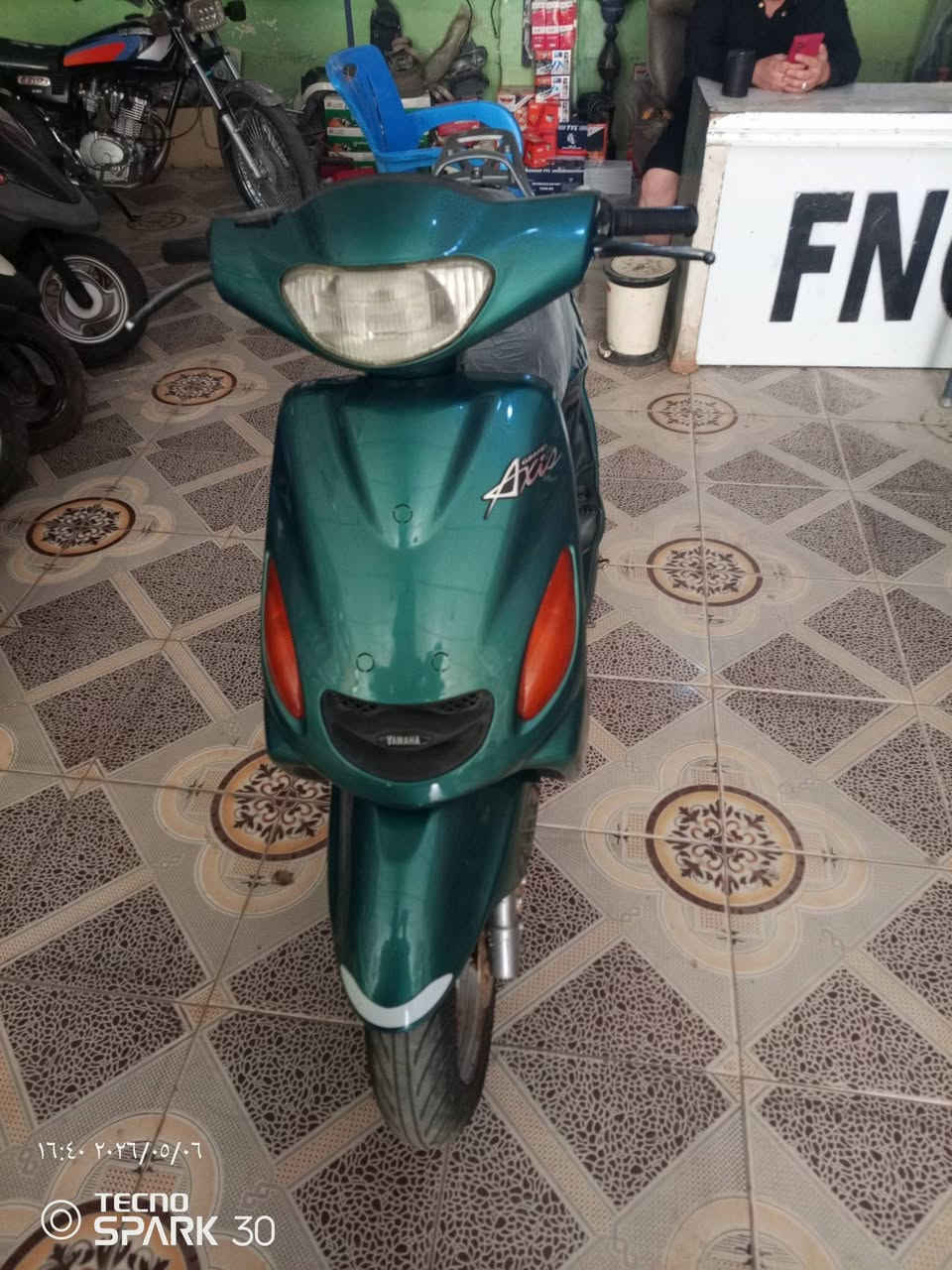 دولفين تعمير  دراجه كامله كهربائيات شغاله وسلف شغال  دراجه مرتبه سعره 700وبيه مجال
0782267446واساب فيسبوك غير موجود


**إذا كنت صاحب هذا الإعلان وتريد حذفه لأي سبب، رجاءا أرسل رسالة إلى الدعم الفني**