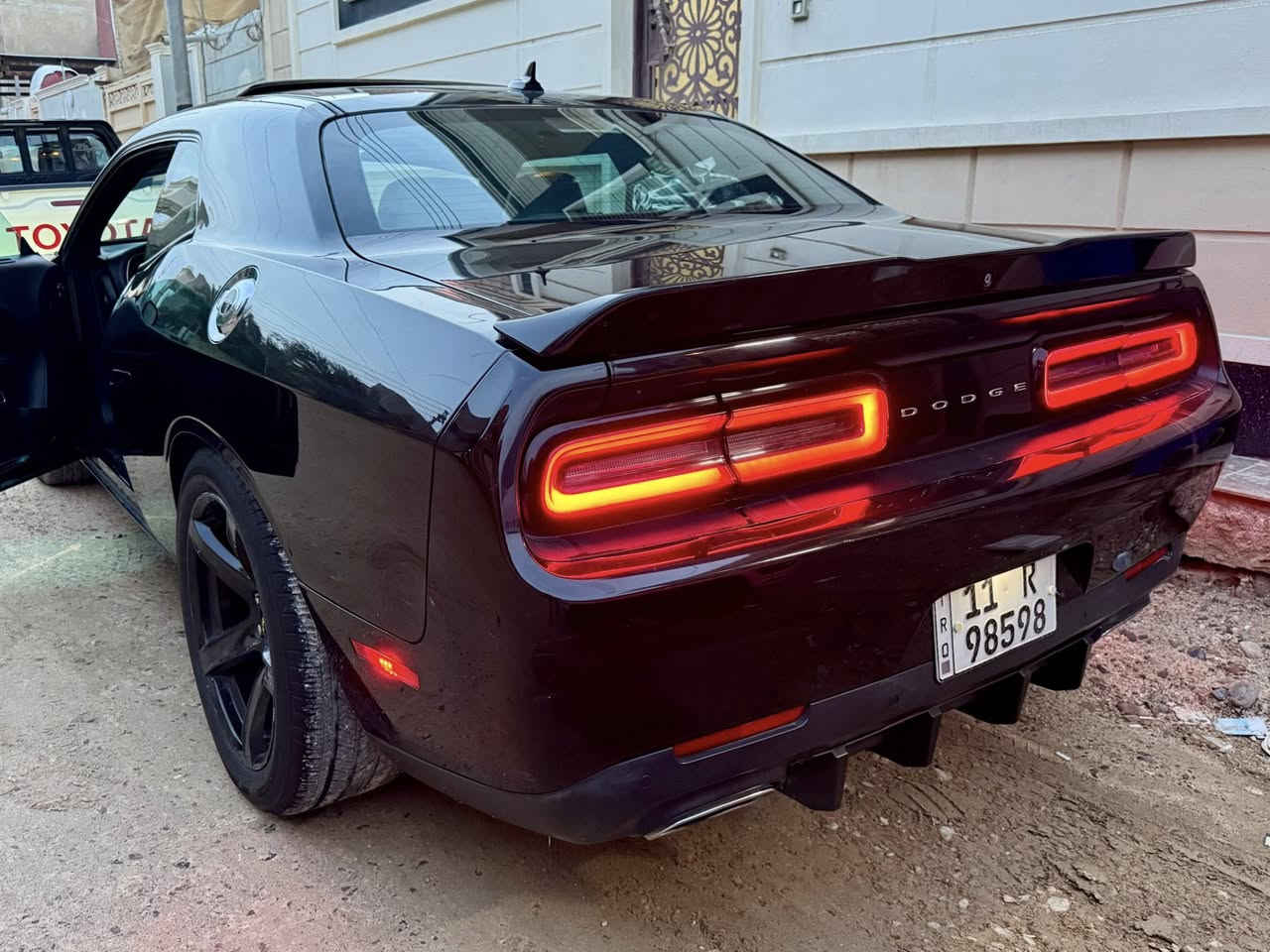 السلام عليكم جالنجر sxt plus
فول 2018 

رقم بغداد ب اسمي 

تفاصيل السيارة موضحة بالصور 

كير ومحرك مكفولة 

بدون أيرباك 

تو ويل ، ويل نجمة 

ستوك ع وضع الشركة 

السعر 155 وبي مجال قليل 

***********
