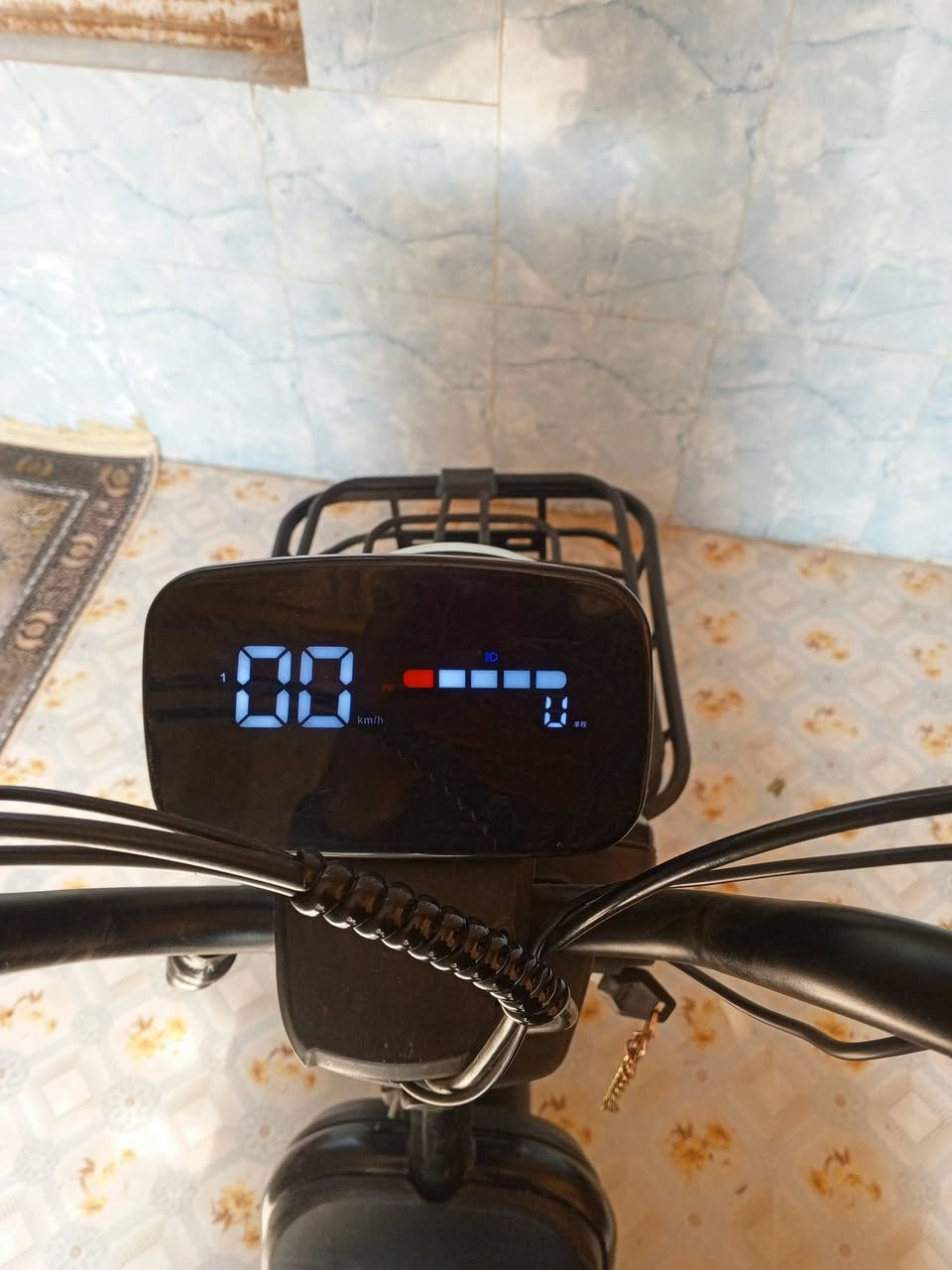 للبيع دراجه شحن سعر 240 مكاني المدينه ***********
