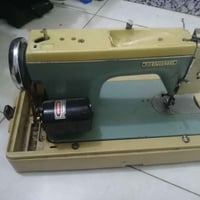 ماكينة خياطة • برذر • نضيفه