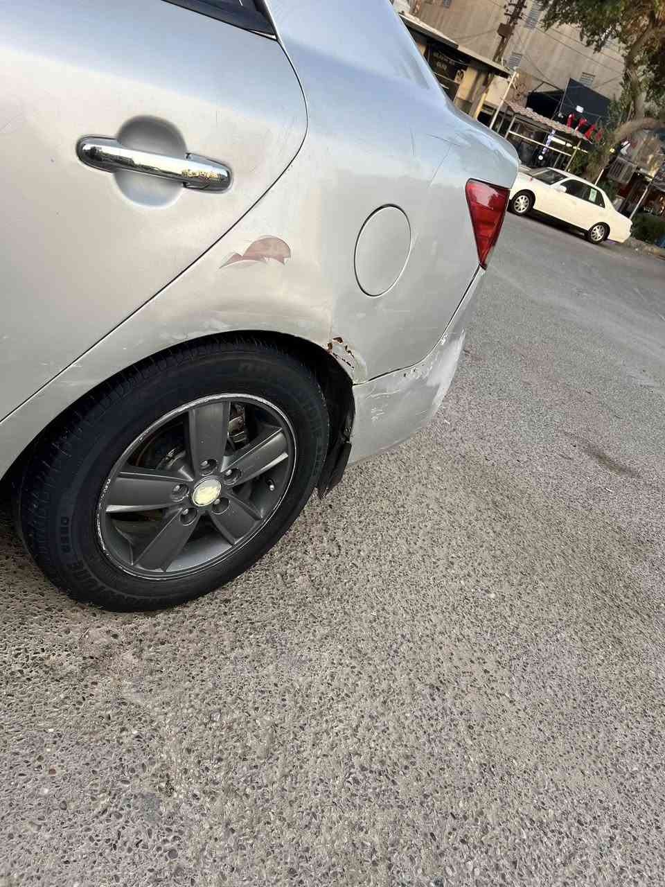 سلام عليكم كيا سيراتو للبيع المواصفات نص فول موديل 2012
وارد خليجي تحويل ثاني يوم او تحب وكالة رقم اربيل بيها 4 قطع بدون دواخل بيها نواقص بسيطة مثل ما موضح بالصورة بدون تبخير كير و مكينة نظيفات مكان السيارة بغداد السعر 75 و بيها مجال بسيط  

***********
