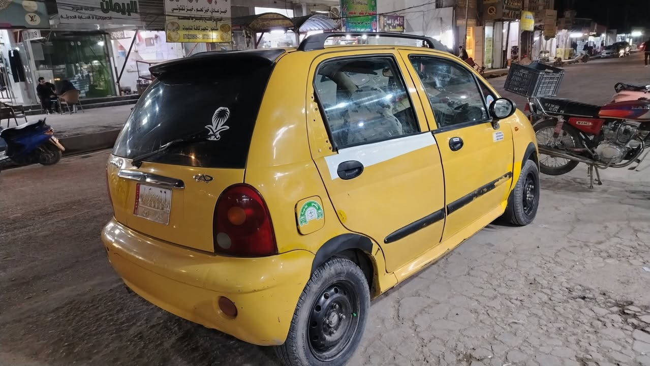 السلام عليكم  كيو كيو للبيع موديل 11 سنويه عضم ساقطه ب 21 كير ومكينه بلادي جدد بس بيه دخان من تحمه يروح تخم تاير جديد حداديه خلفي امامي جديد كهربائيات شغاله جام ماسحات زراكة ماسحات لايت عالي ناصي كله عل شرط تحويل مباشر تريد وكاله تدفئه تبريد 
مطلوبه هيئه 80 الف ومطلوبه غرامات 200 الف ينزلن من سعر السياره  السعر 16 ورقه مكان السياره الديوانيه قضاء البدير  ***********
***********
