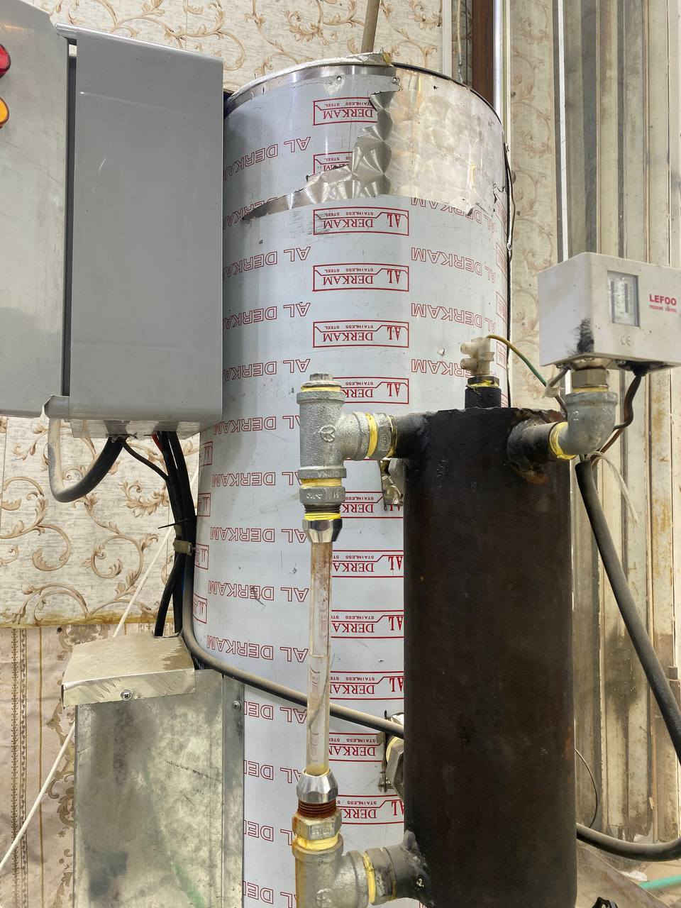 السلام عليكم مكوى ايراني غاز وكهرباء مع هيتر اضافي للبيع الجهاز جديد استعمال شهر ونص او اقل المكان الناصريه  ***********
