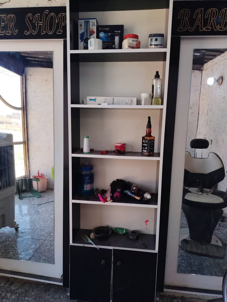 قراض حلاقه البيع ستعمال شهر وحد بعدهن جدد البيع ***********
***********
